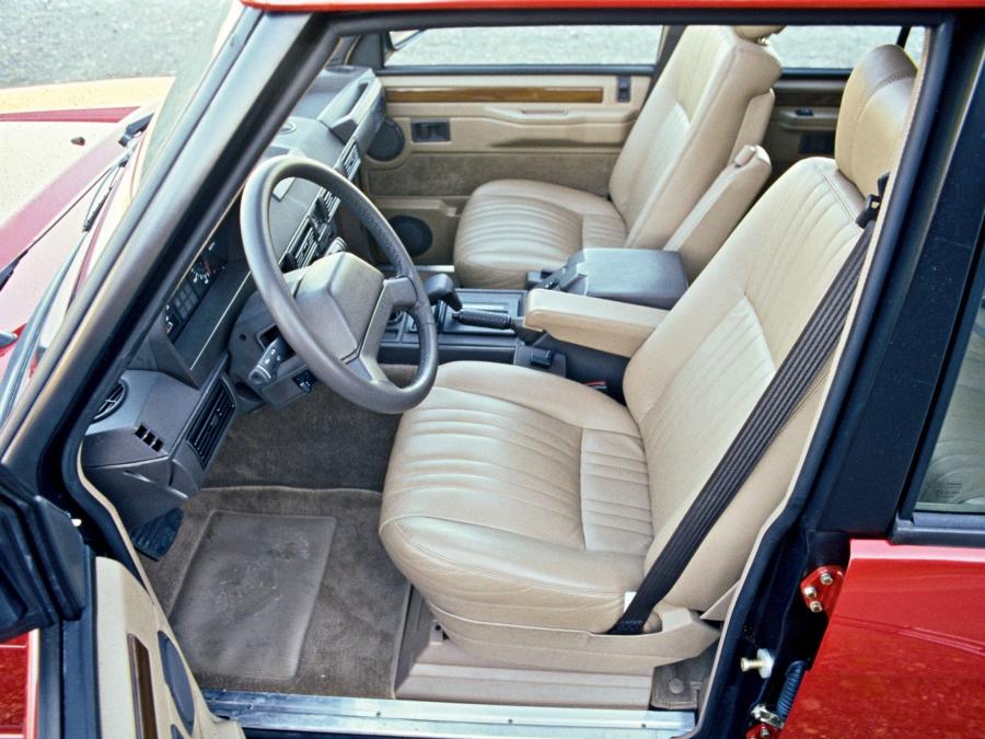  Land Rover Range Rover 1986 года  (EU) (фото 2 из 6)
